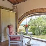 Borgo Romena 4*