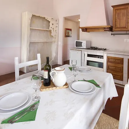 招待所 Borgo Romena 4*